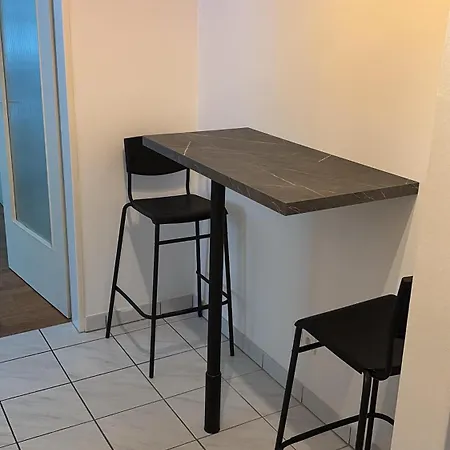 Ludwig- 2 Direkt At Oktoberfest - 10 Min Walk To Old Town- 4 Min Walk To 2 Diff U-bahn Stations & Parking Available Appartement